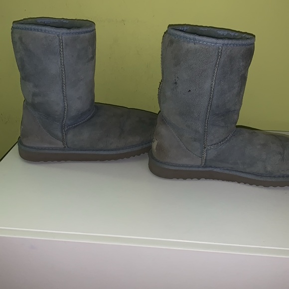 Ugg woman’s classic short rare blue size 6w - Picture 7 of 13